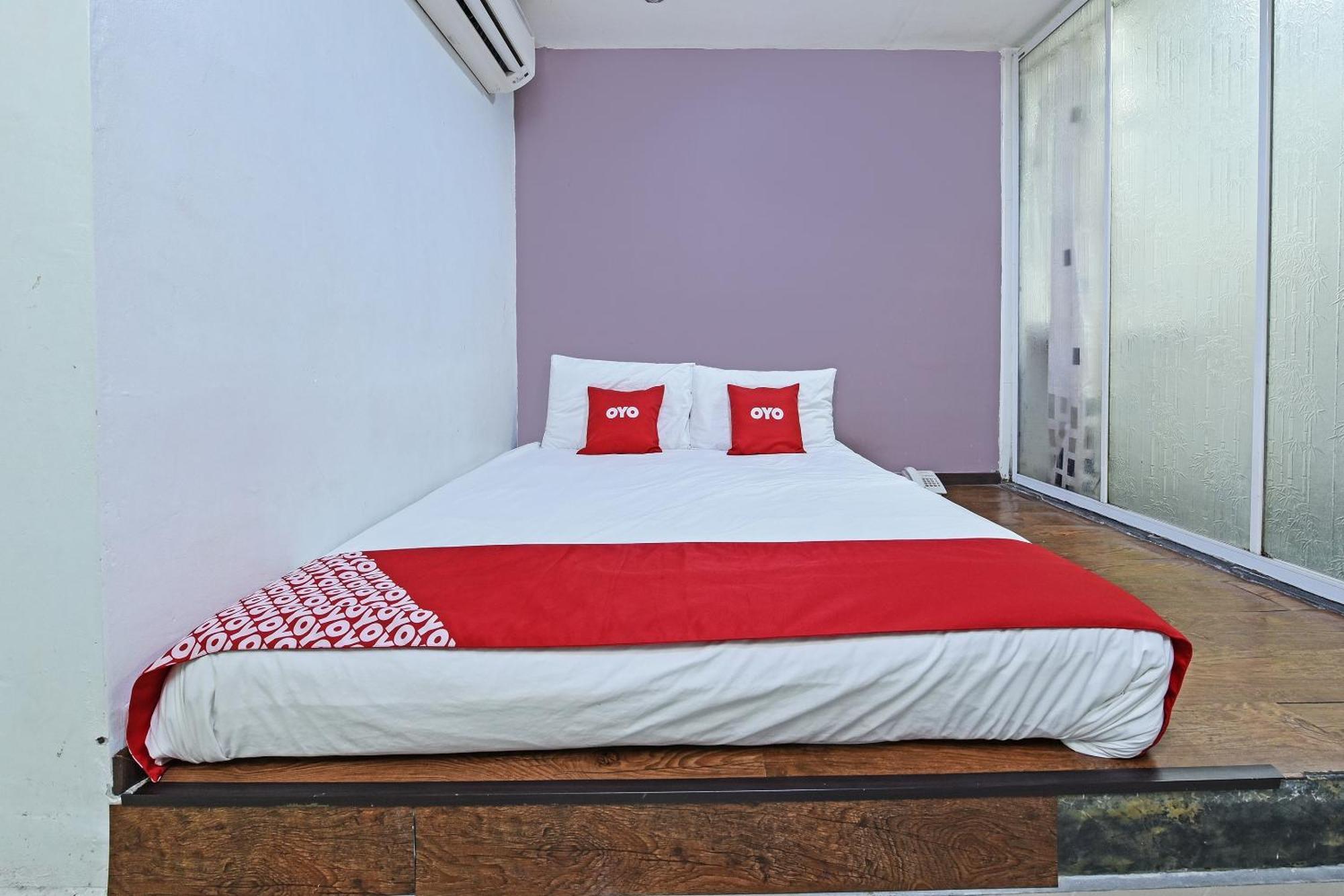 Super Oyo 992 Orange Hotel קואלה פילה מראה חיצוני תמונה