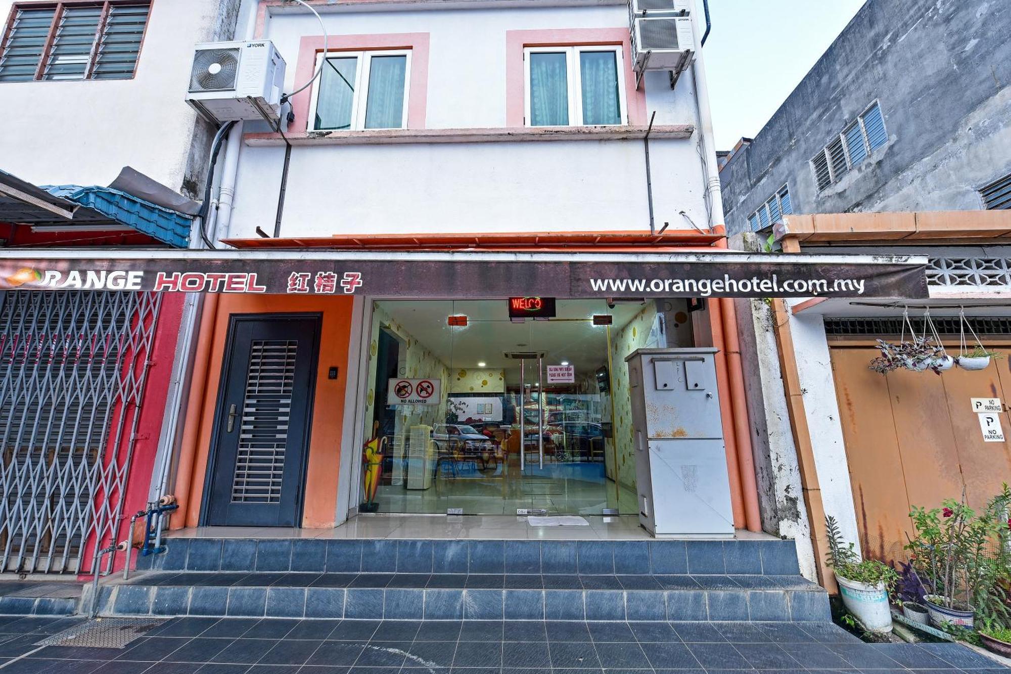 Super Oyo 992 Orange Hotel קואלה פילה מראה חיצוני תמונה