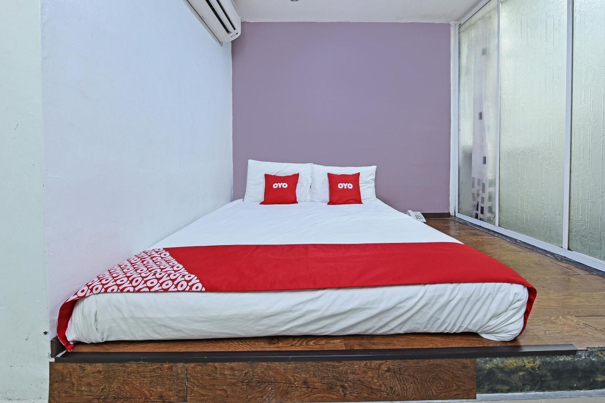 Super Oyo 992 Orange Hotel קואלה פילה מראה חיצוני תמונה
